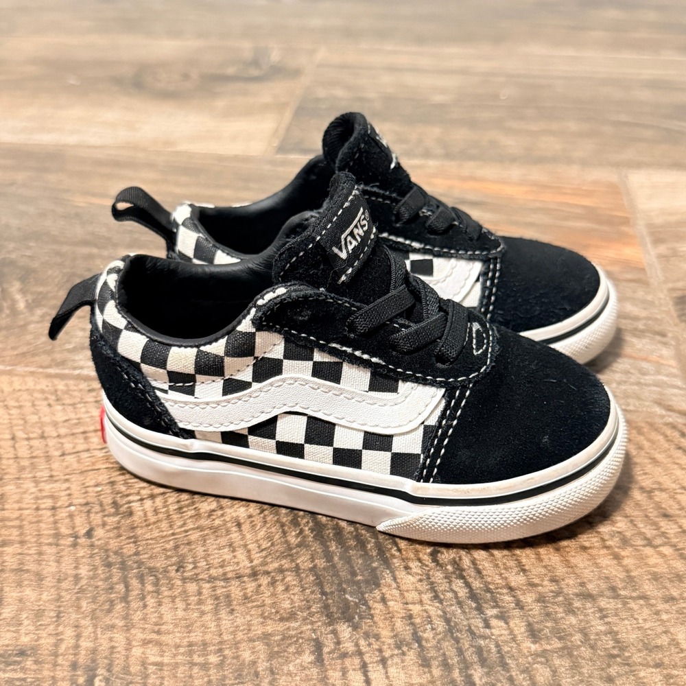 Vans Toddler Ward Checkered Low Top Skate Sneakers, Black White, 6